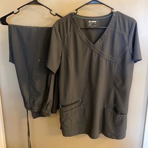 Medium top and large pants Scrubstar scrubs